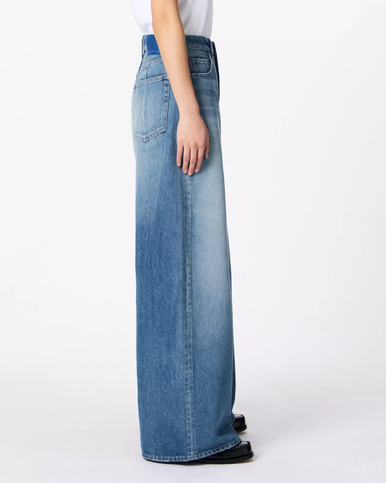 WOMEN | Light Loose Jeans 9oz Medium Indigo,MEDIUM INDIGO, large image number 1