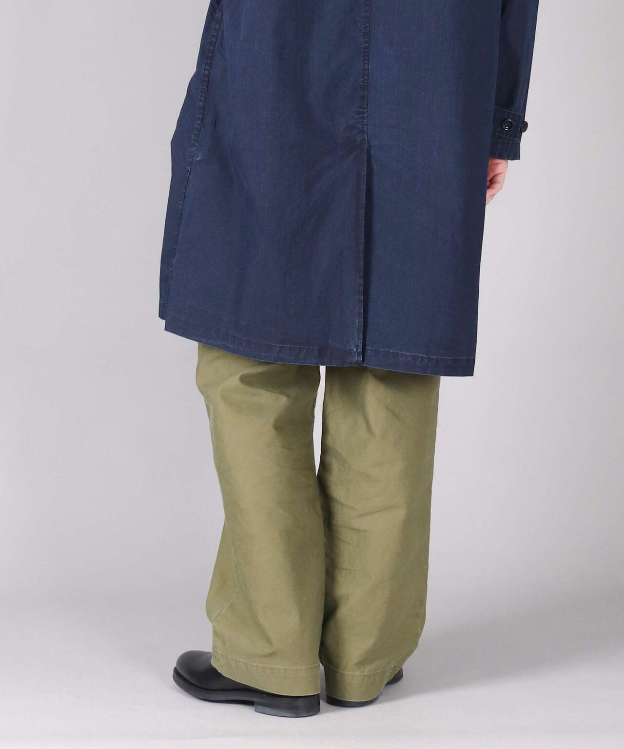 Sulphur Dyed Back Satin Wide Trousers,OLIVE, large image number 17