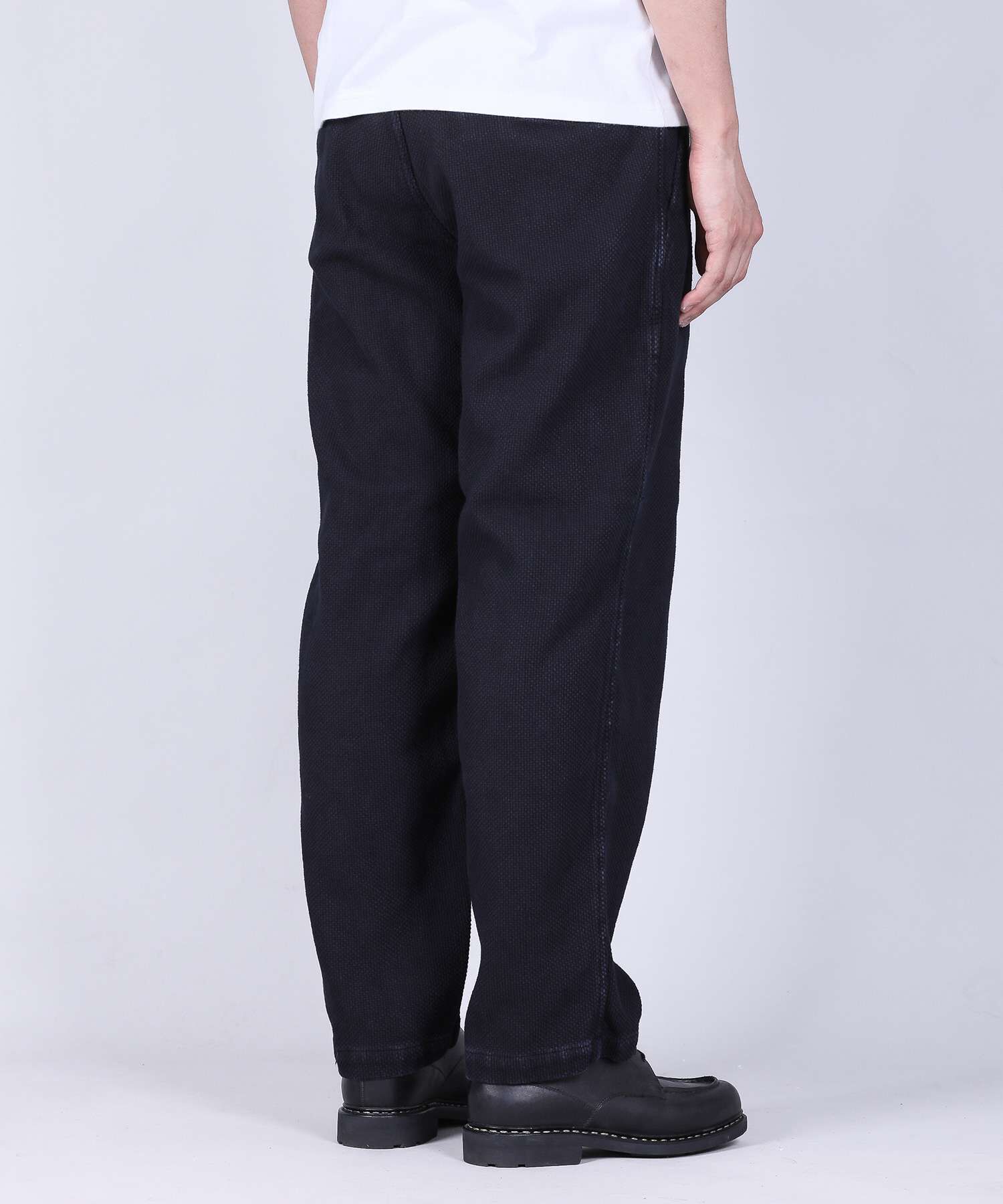 Sashiko Black 5P Wide Tapered - 11oz Black Sashiko